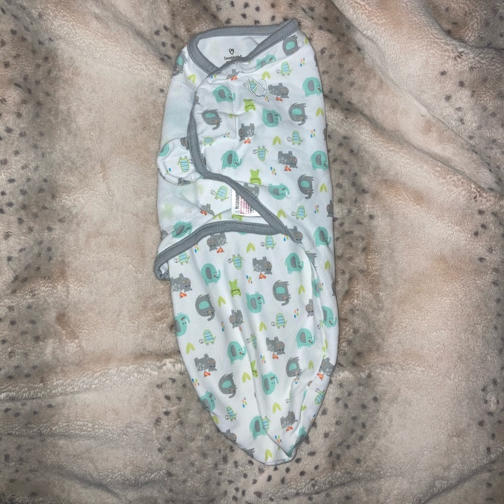 SwaddleMe Velcro swaddle